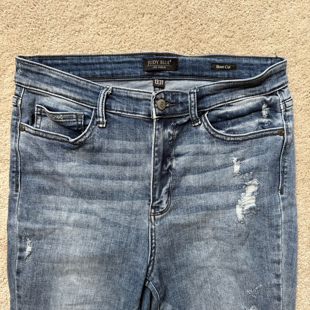 Judy Blue High Rise Distressed Boot Cut Jeans Soze 13/31 - JB83405MD - Picture 3 of 7
